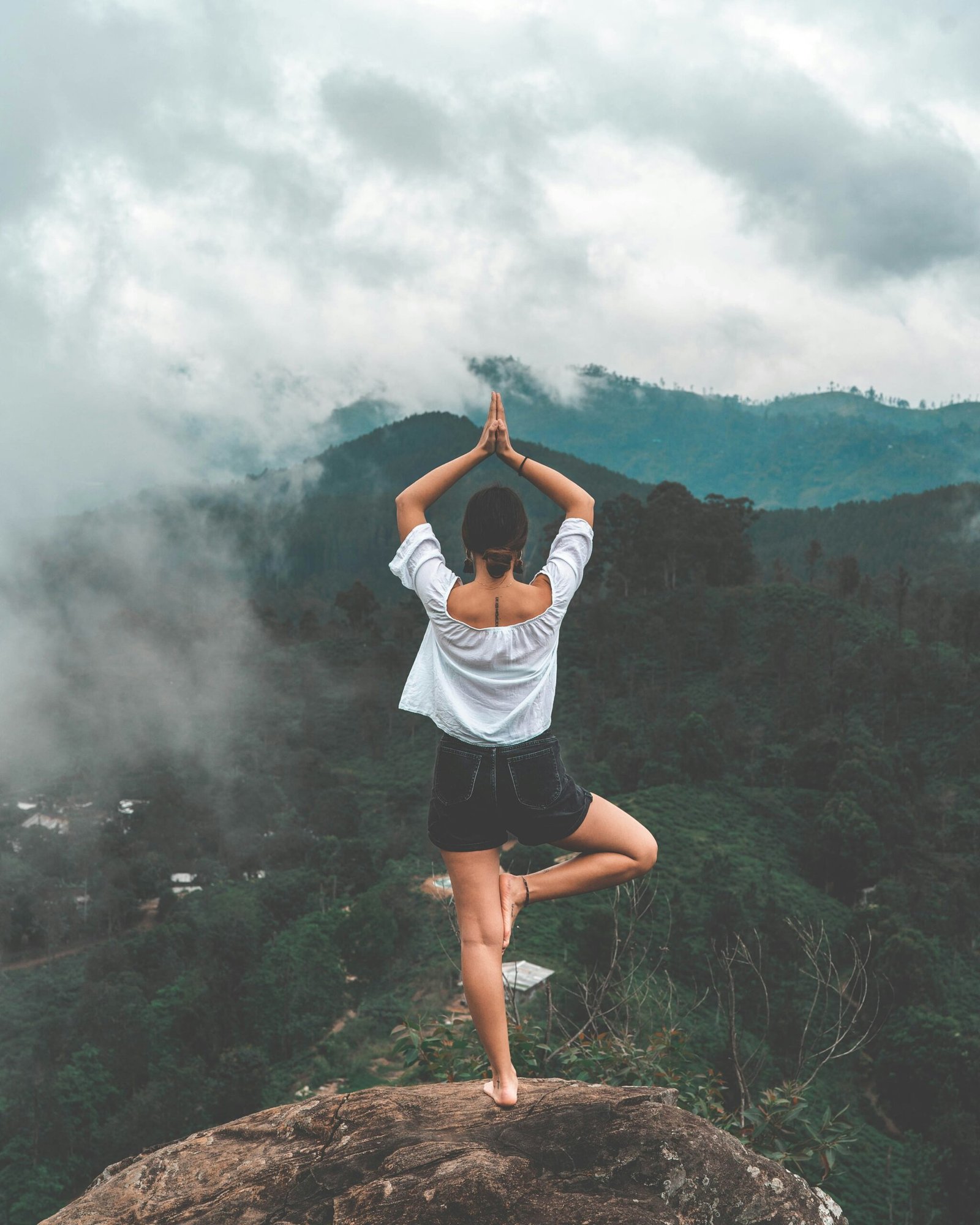 Moment calme de reconnexion dans la nature